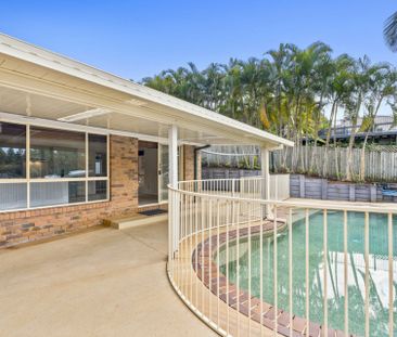 SPACIOUS FAMILY HOME WITH POOL - INTERNAL PHOTOS TO COME SOON - Photo 5