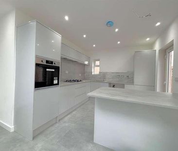 Harrowden Road, Bedford, MK42 - Photo 4