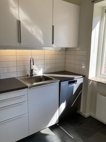 Bjäregatan 12A - Photo 2