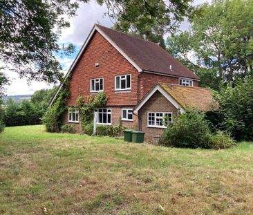 A well presented family home in a semi-rural location - Photo 4