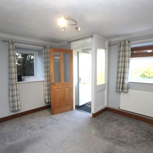 2 bedroom cottage to rent - Photo 1