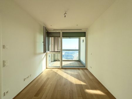 VIENNA TWENTYTWO Living I SAUNA & POOL I Kagran U-Bahn U1 I Hochwertig ausgestattete Traumwohnung mit Loggia I FITNESSRAUM - Foto 2