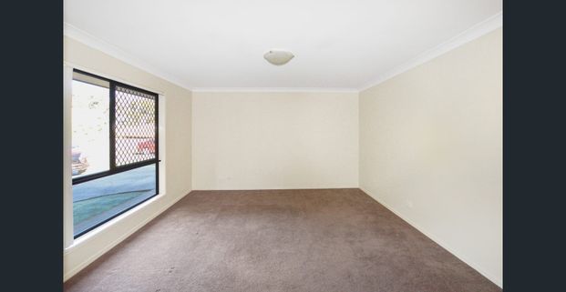 Close to convenience - Photo 1