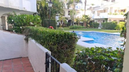 Alquiler de piso en Urbanización Los Naranjos de Marbella s/n - Photo 5