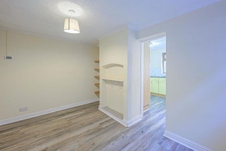 2 bedroom semi-detached house to rent - Photo 2