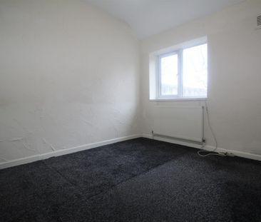 3 Bedroom House - Mid Terrace To Let - Photo 6