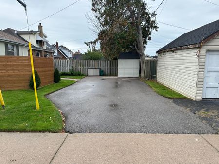 For Lease - 120 Central Park Boulevard Unit# Lower, Oshawa, Ontario - Photo 4