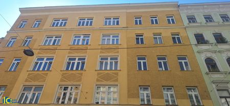 Nette, unbefristete 2 Zimmer Altbauwohnung - Foto 2