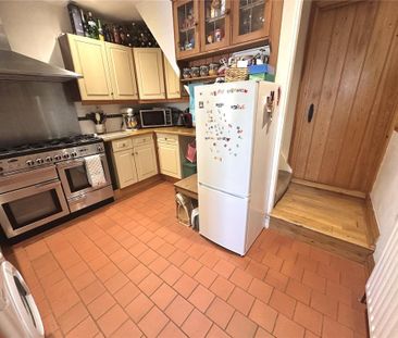 2 bedroom terraced house to rent - Photo 5