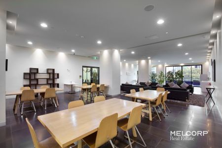 A SIGNATURE MELBOURNE LIFESTYLE AT ZEN HARMONY - UNFURNISHED - Photo 4