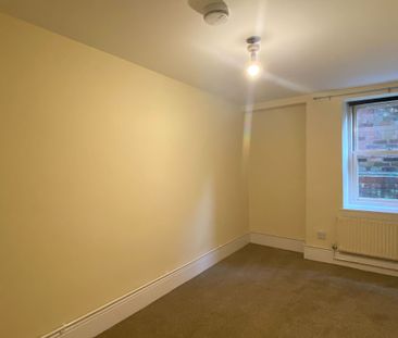 South Road, Taunton, TA1 - Photo 6