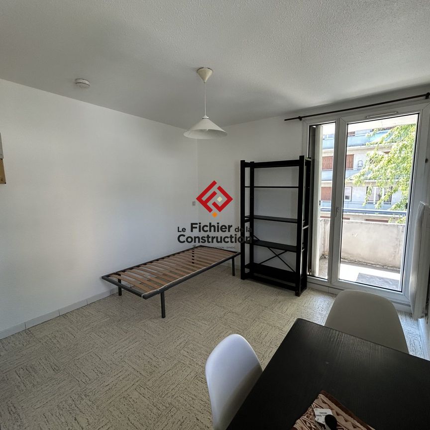 Location Appartement 1 pièce 17m² GRENOBLE 38000 - Photo 1