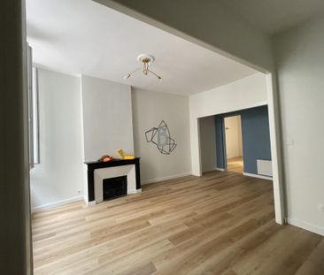 Location Appartement 3 pièces 51m² RODEZ 12000 - Photo 2