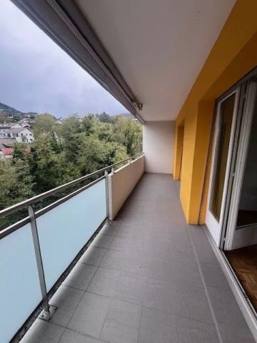 Spacieux appartement de 2.5 pièces avec balcon - Foto 4