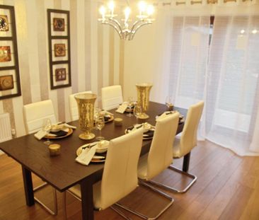 4 bedroom townhouse to rent - Photo 3