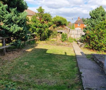 5 Bed Terraced House, Station Road, BS34 - Photo 3