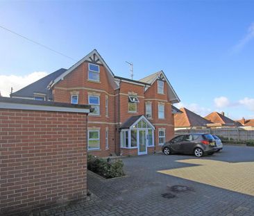 2 bedroom flat to rent - Photo 6