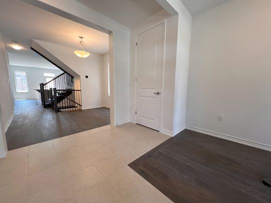 For Lease - 354 Madelaine Drive, Barrie, Ontario - Photo 1