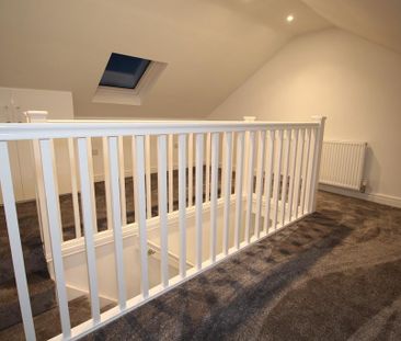 3 bedroom terraced house to rent - Photo 2