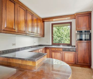 Duplexappartement met 2 slaapkamers en 2 ruime terrassen te huur in... - Photo 3