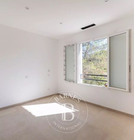 Maison • Cabries - Photo 2