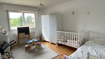 *Appartement 5 pièces à louer MONTIGNY LES METZ - Photo 2