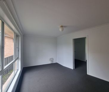 Three bedroom Family Home - Photo 1