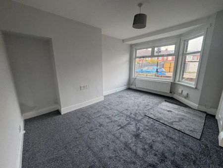 2 bedroom terraced house to rent - Photo 2