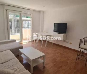 Piso en alquiler en Centro - Photo 2