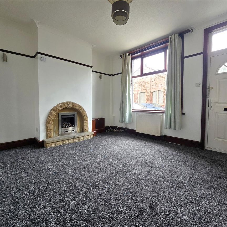 Holmby Street, Burnley - Photo 1