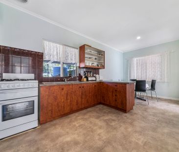 Solid Brick - Secure - Spacious Home - Photo 5