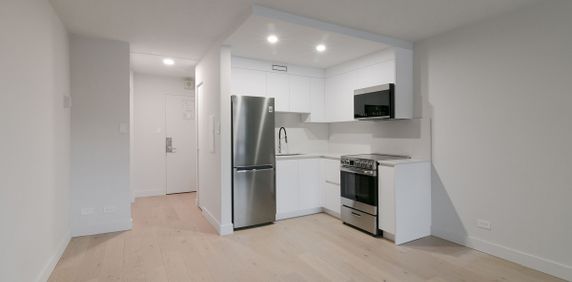 1975 Maisonneuve Blvd West - Photo 2