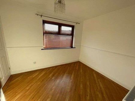 Helmsley Drive, Barrow-in-furness, LA14 - Photo 2