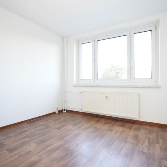 Familienwohnung / Großer Balkon - Photo 1