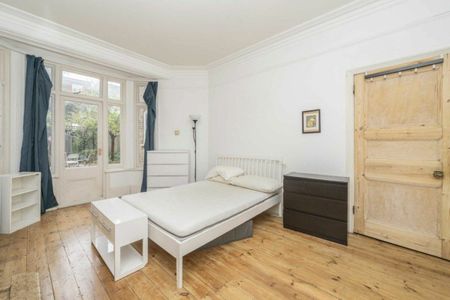 Cricklade Avenue, Streatham Hill, SW2 - Photo 5