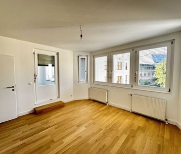 Sanierte 2 Zimmer - Innenstadtwohnung mit Loggia in Innenhoflage - ... - Photo 1