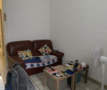 Location Appartement 2 pièces 37m² NIMES 30000 - Photo 1