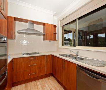 70 Pacific Highway, Jewells NSW 2280 - House For Rent | Domain - Photo 3