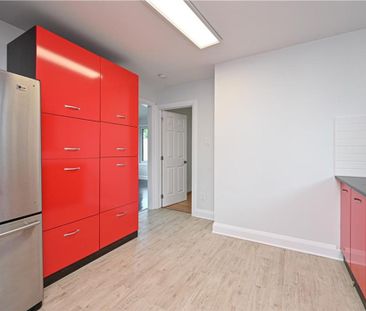 For Lease - 199 Ste Anne Street Unit# 4, Vanier and Kingsview Park,... - Photo 2