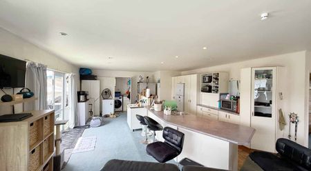 27 Glendene Avenue - Photo 3