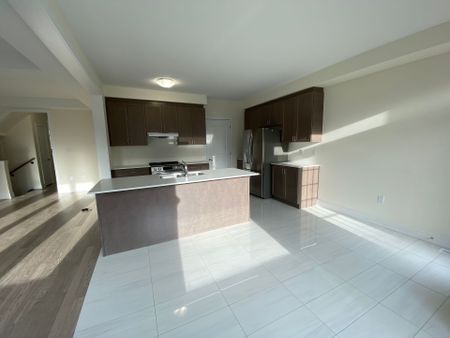 For Lease - 26 Mundell Road, Erin, Ontario - Photo 5