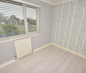 3 bedroom semi-detached house to rent - Photo 6