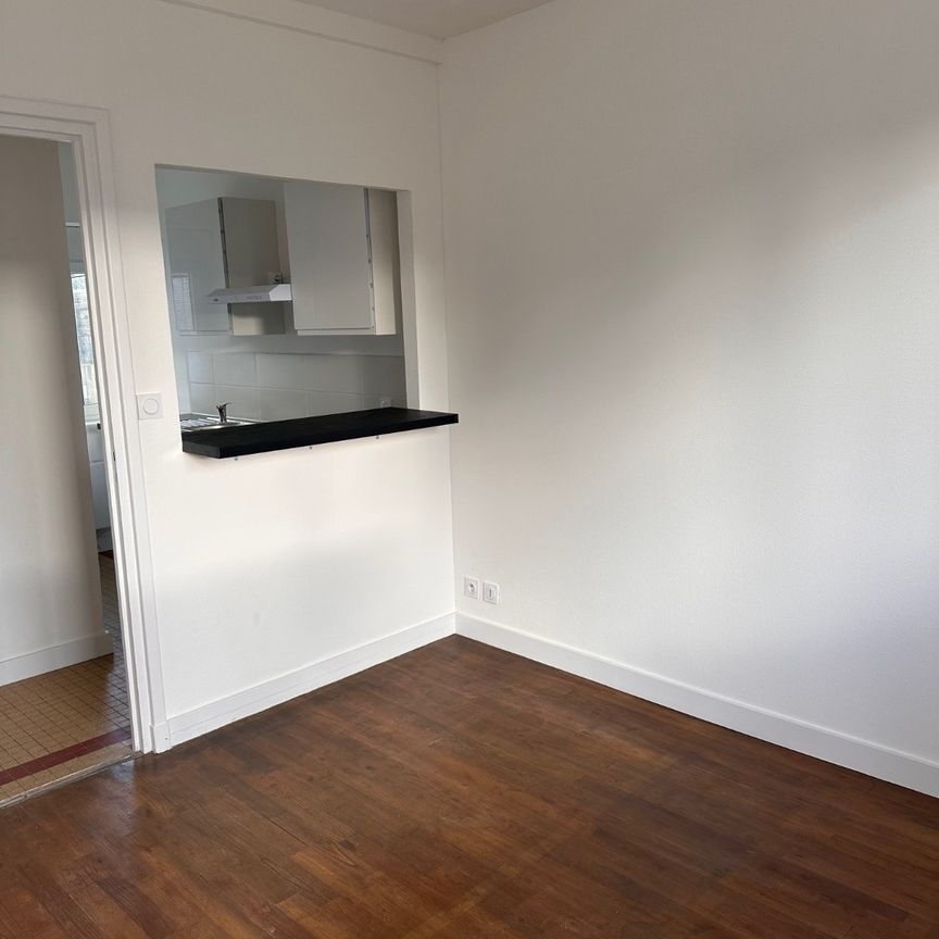 Studio en rez-de-chaussée - Photo 1