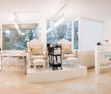 EXQUISITER SCHÖNHEIS-SALON MIT DIVERSEN ANGEBOTEN - Photo 5