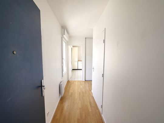 Appartement - 2 pièces - 52,77 m² - Suresnes - Photo 1