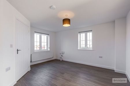 3 bedroom house - Photo 4