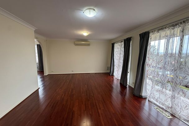 11 Darling Court, Hampton Park VIC - Photo 1