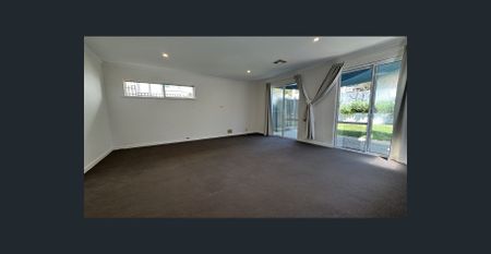 Stylish 4-Bedroom Family Home in Prime Swanbourne Location - Photo 2