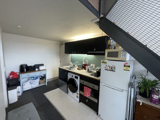 Mezzanine apartment in central Wellington - Photo 1