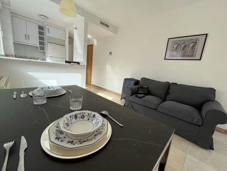 Avenida de la Albufera, Madrid, Community of Madrid 28038 - Photo 3